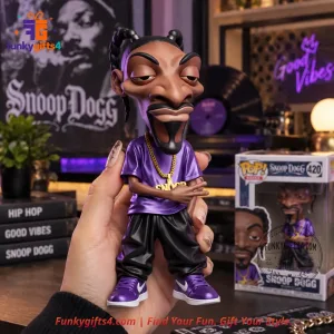 Snoop Dogg x Funko Pop! Rocks #420 Doggfather Purple Outfit Gold Chain Concept Vinyl Figure 11 Snoop Dogg x Funko Pop! Rocks #420 Doggfather Purple Outfit Gold Chain Concept Vinyl Figure