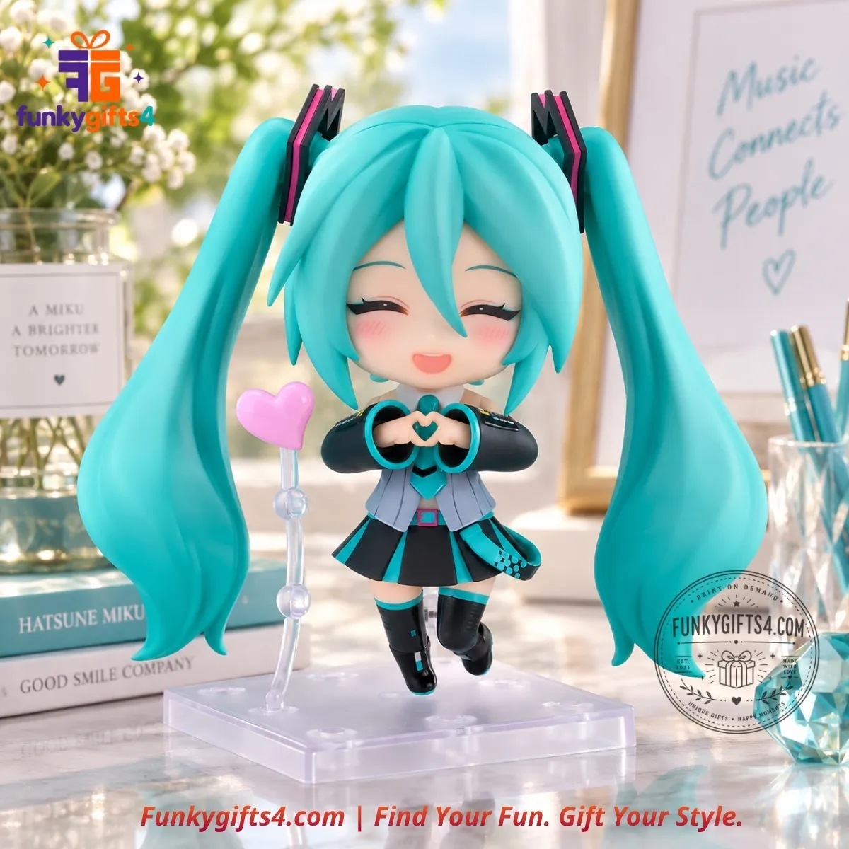 Hatsune Miku x Good Smile Company Nendoroid V6 Heart Hands Vocaloid Collectible Figure-2_result Hatsune Miku x Good Smile Company Nendoroid V6 Heart Hands Vocaloid Collectible Figure – image 2 of 4